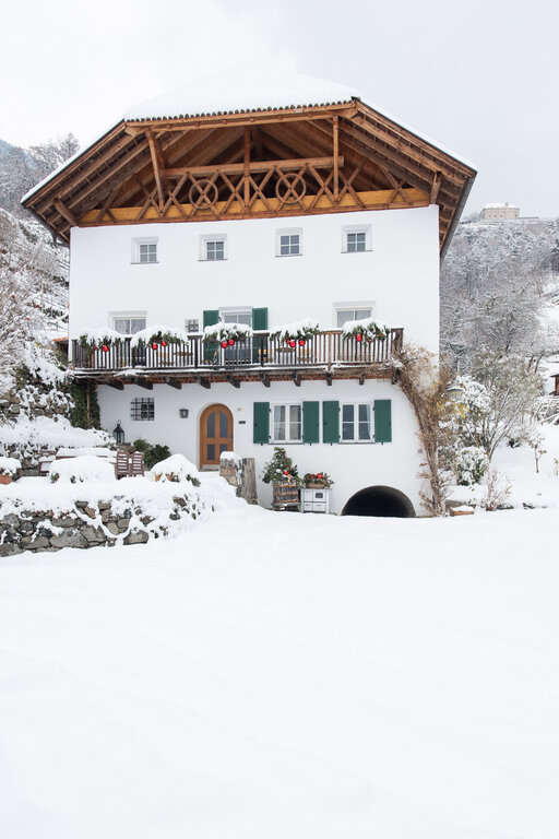 Huberhof in Gratsch bei Meran im Winter 
