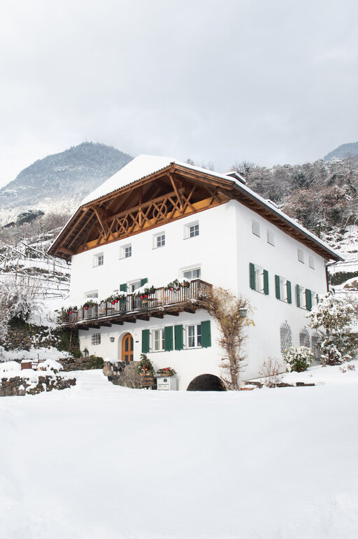Huberhof Apartments im Winter